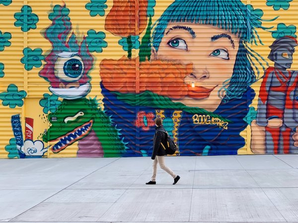 Comment utiliser l'art mural pour revitaliser les espaces urbains ?